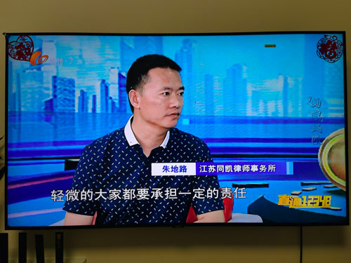 徐州辩护律师：取保候审的人可以迁移户口吗